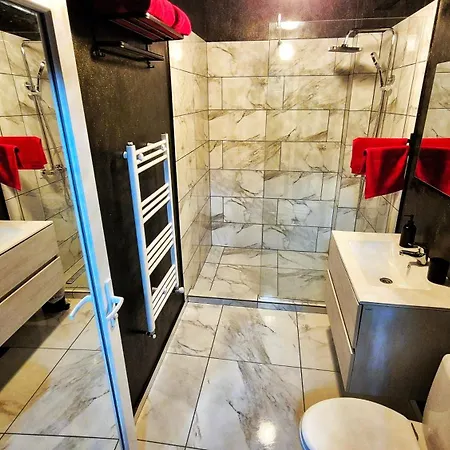 Apartament Red Mamaia